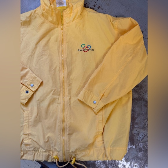 Vintage Disney Rain Jacket/Windbreaker - Picture 2 of 6